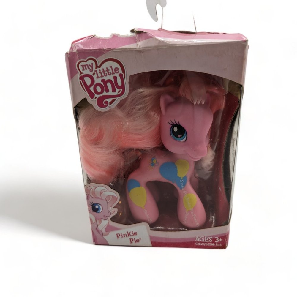 My Little Pony Pinkie Pie Ponyville Cutie Mark Design Pony Figure 4" & Brush - Picture 2 of 9